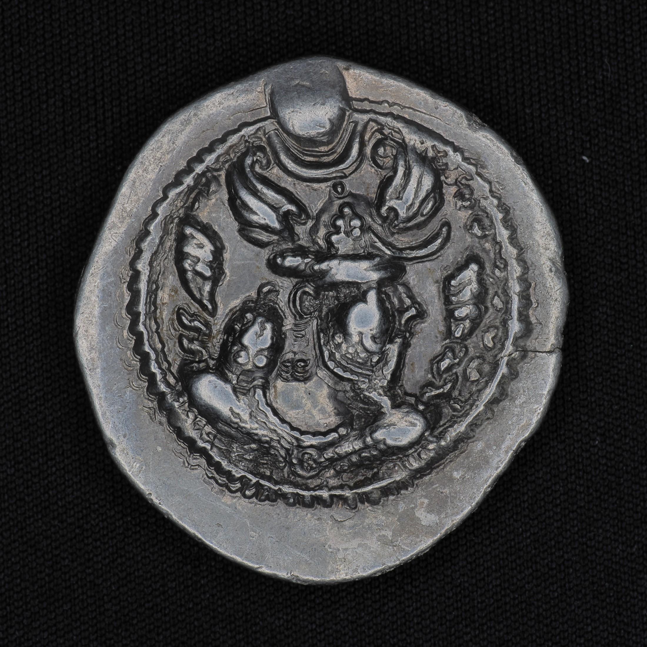 Silver Drachm of Peroz I (r. 457/459–484 CE): Typology, Iconography, and Crisis Coinage, obverse