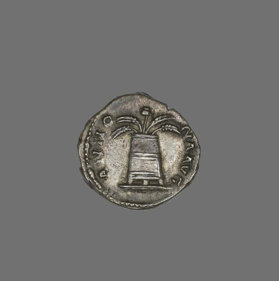 Hadrian, Silver denarius, collection photograph AIC-10019, reverse