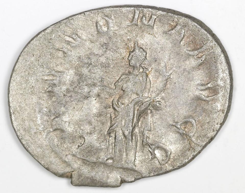 Philip the Arab, silver antoninianus, collection photograph IATH-1991.17.27, reverse