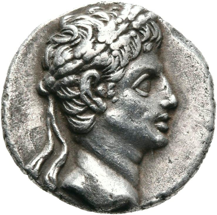 Augustus, Silver denarius, collection photograph Mainz-ID440, obverse
