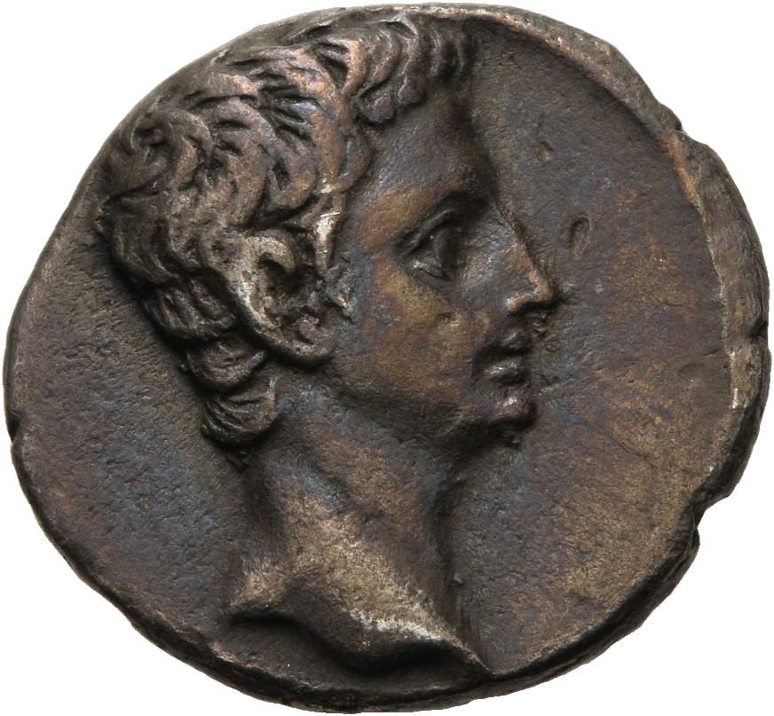 Augustus, Silver denarius, collection photograph Herzog-ID2586, obverse