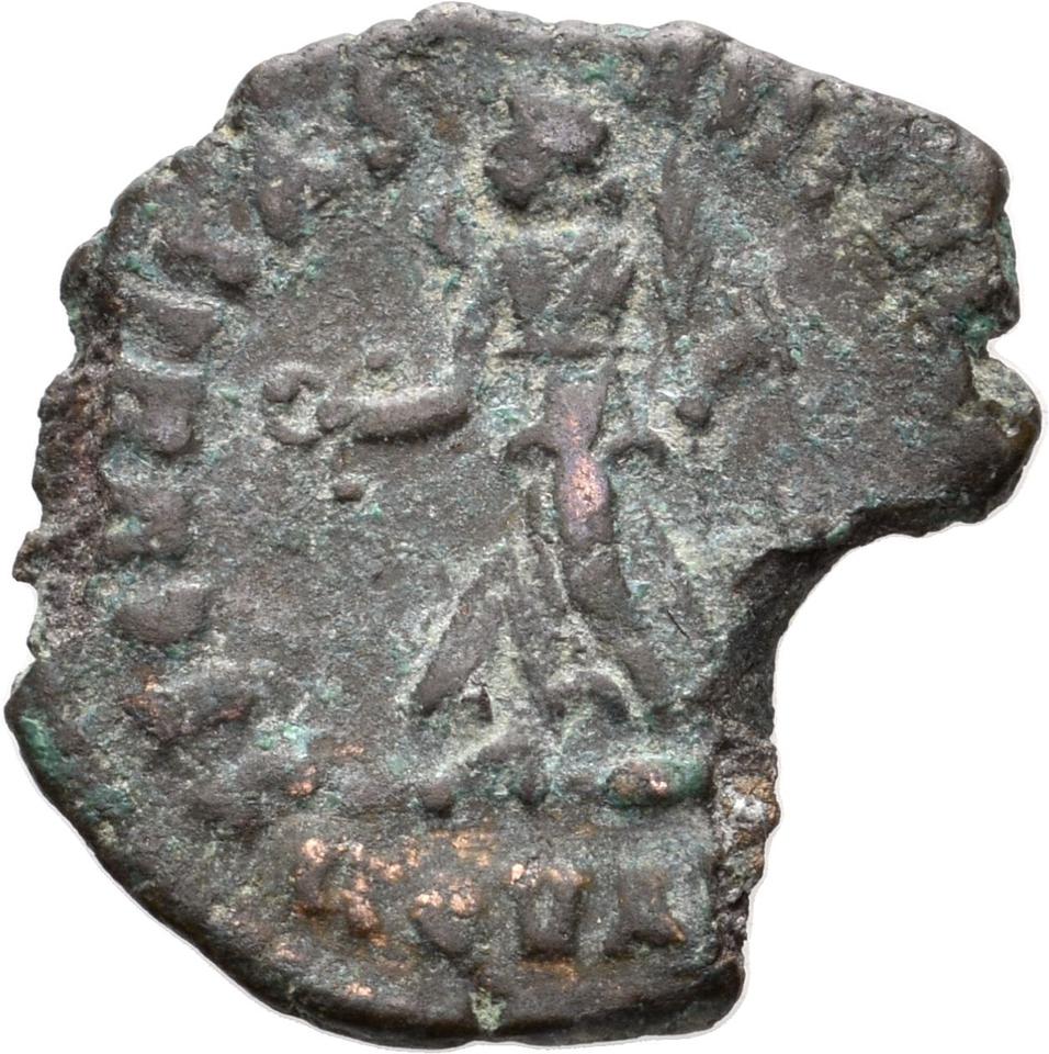 Valentinian I, copper-alloy ae3, collection photograph Konstanz-ID48, reverse