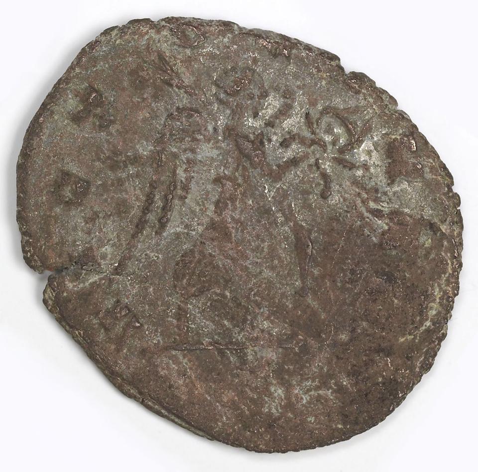Quintillus, silver antoninianus, collection photograph IATH-1991.17.204, reverse