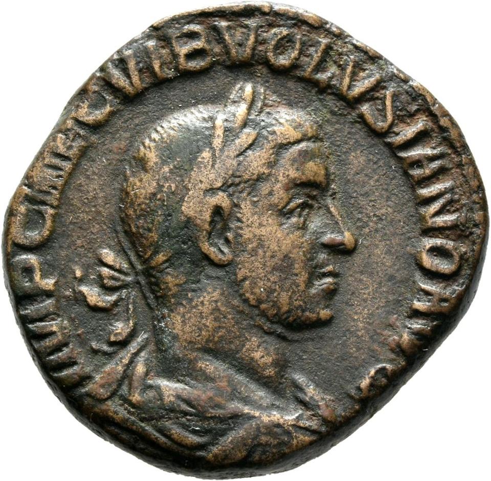 Volusian, copper-alloy sestertius, collection photograph Mainz-ID744, obverse