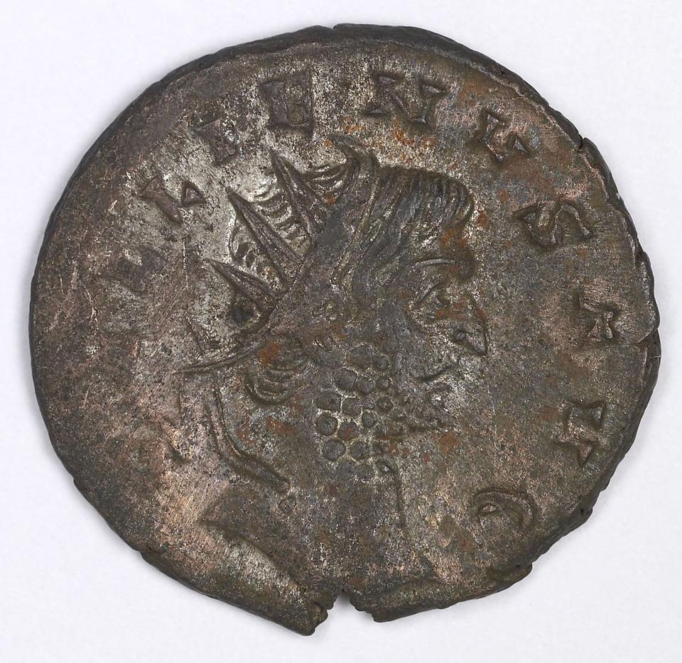 Gallienus, silver antoninianus, collection photograph IATH-1991.17.90, obverse