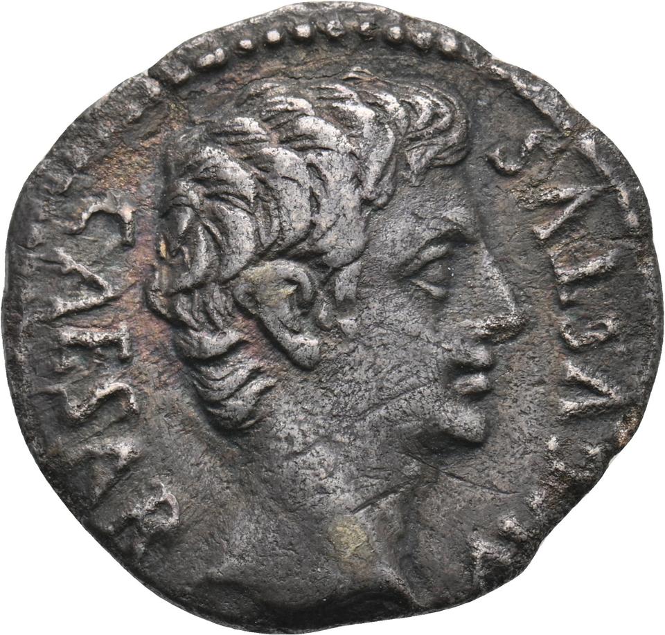 Augustus, silver denarius, collection photograph Koeln-ID563, obverse