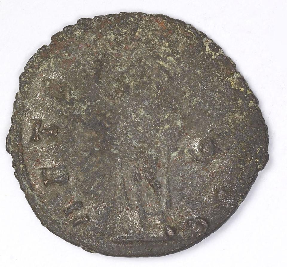Claudius II Gothicus, silver antoninianus, collection photograph IATH-1991.17.185, reverse
