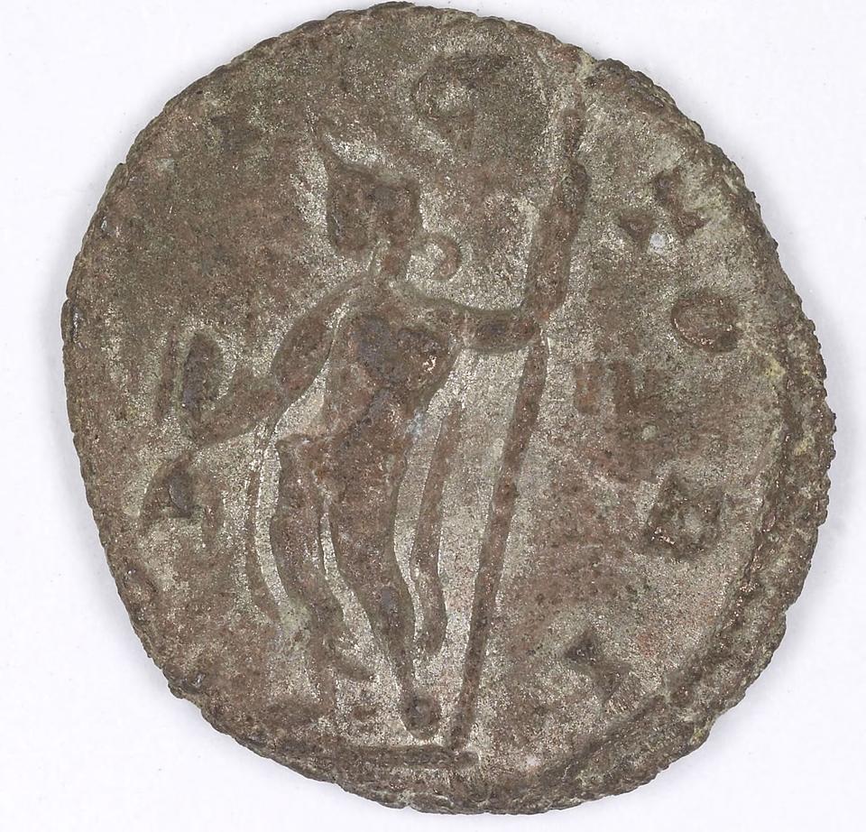 Claudius II Gothicus, silver antoninianus, collection photograph IATH-1991.17.177, reverse