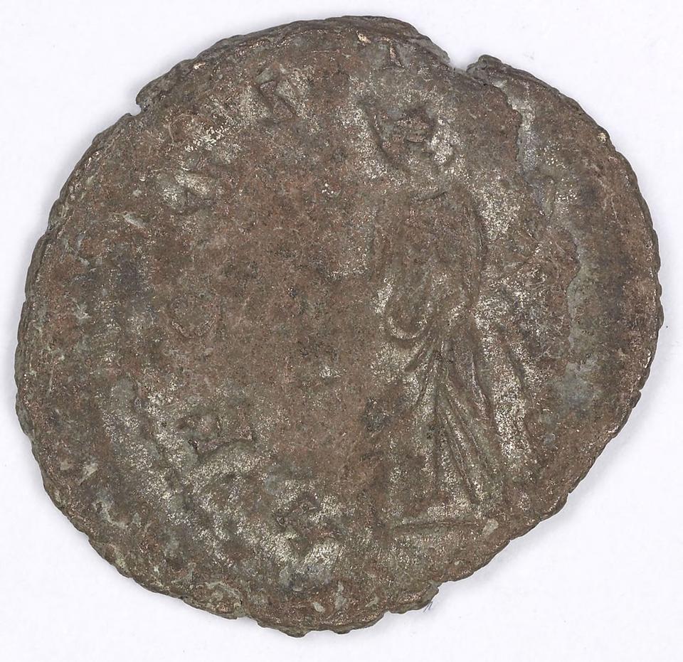 Claudius II Gothicus, silver antoninianus, collection photograph IATH-1991.17.173, reverse