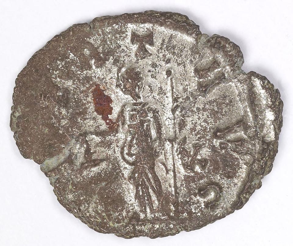 Claudius II Gothicus, silver antoninianus, collection photograph IATH-1991.17.201, reverse