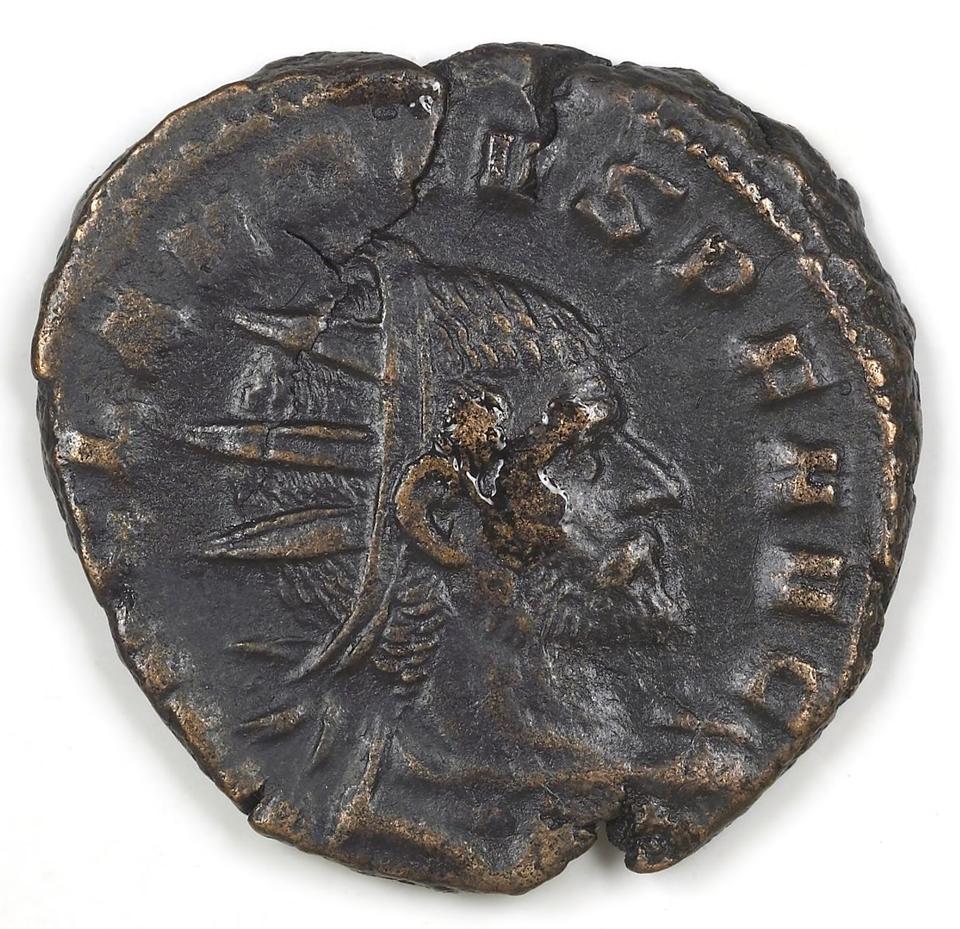 Claudius II Gothicus, silver antoninianus, collection photograph IATH-1987.46.34, obverse