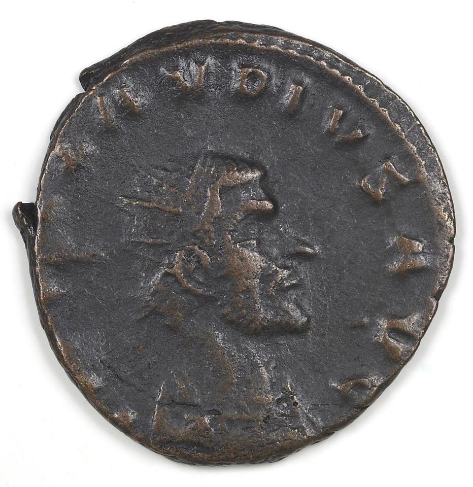 Claudius II Gothicus, silver antoninianus, collection photograph IATH-1987.46.45, obverse