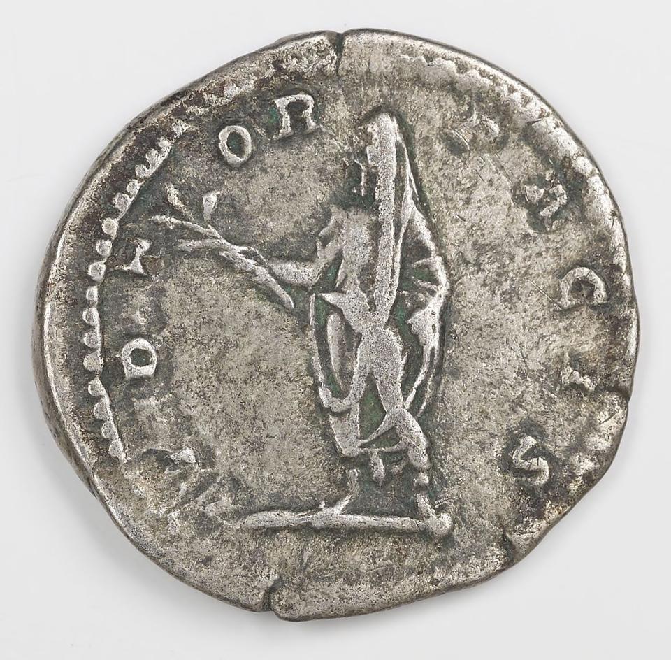 Septimius Severus, Silver denarius, collection photograph IATH-1989.12.34, reverse