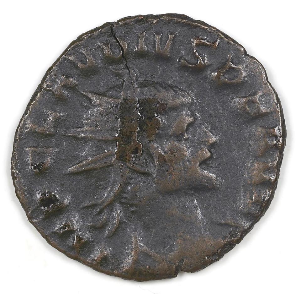 Claudius II Gothicus, silver antoninianus, collection photograph IATH-1987.46.30, obverse