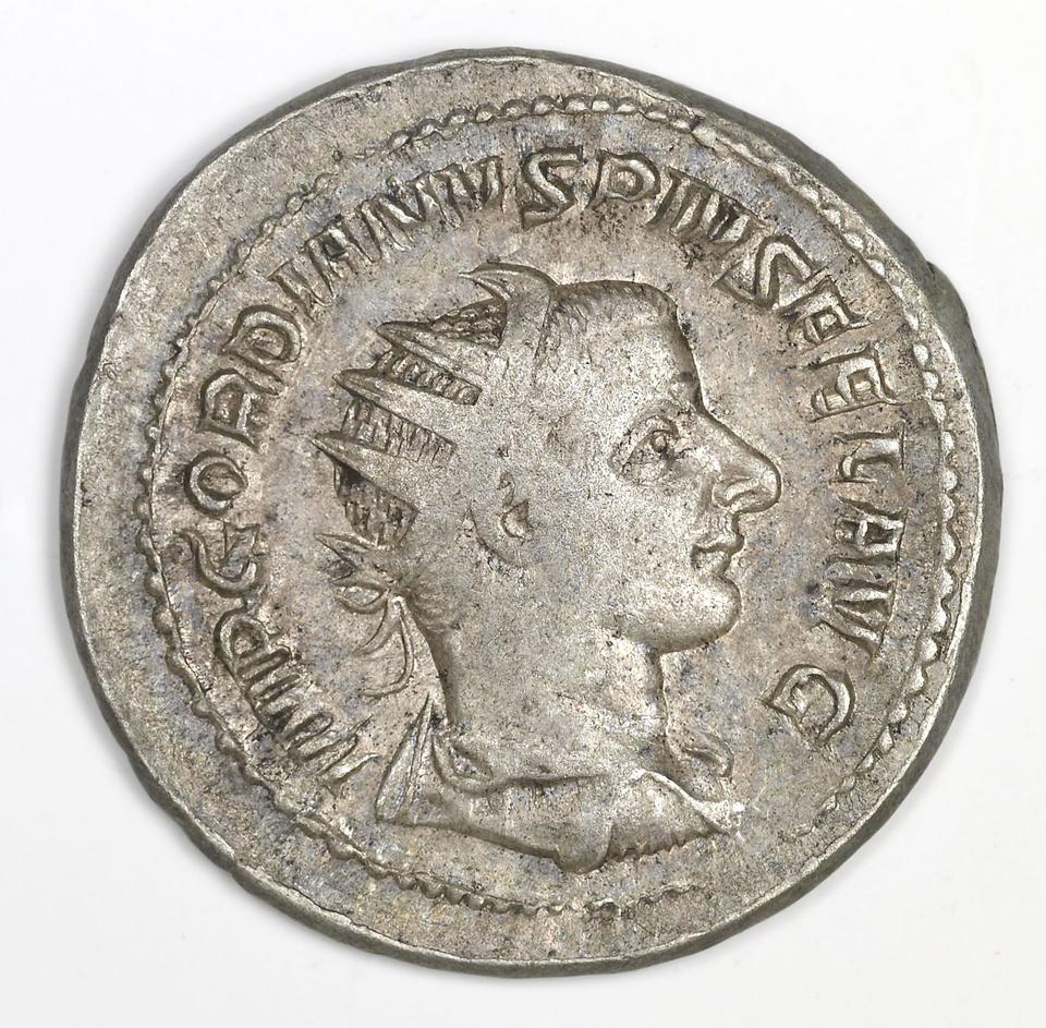 Gordian III, silver antoninianus, collection photograph IATH-1991.17.20, obverse
