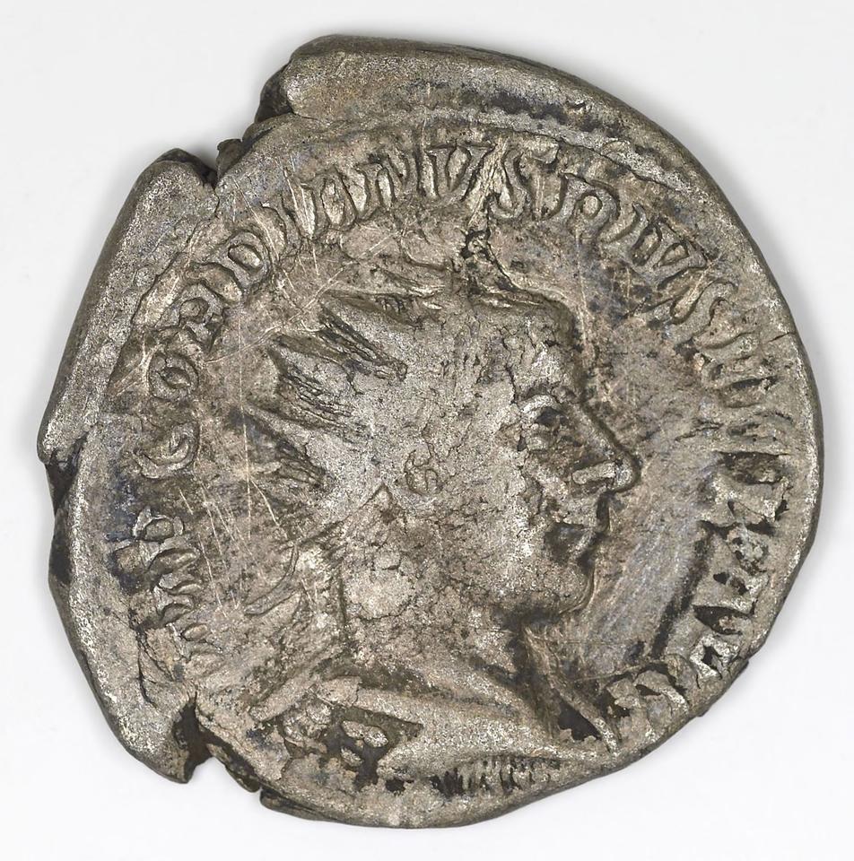Gordian III, silver antoninianus, collection photograph IATH-1991.17.24, obverse