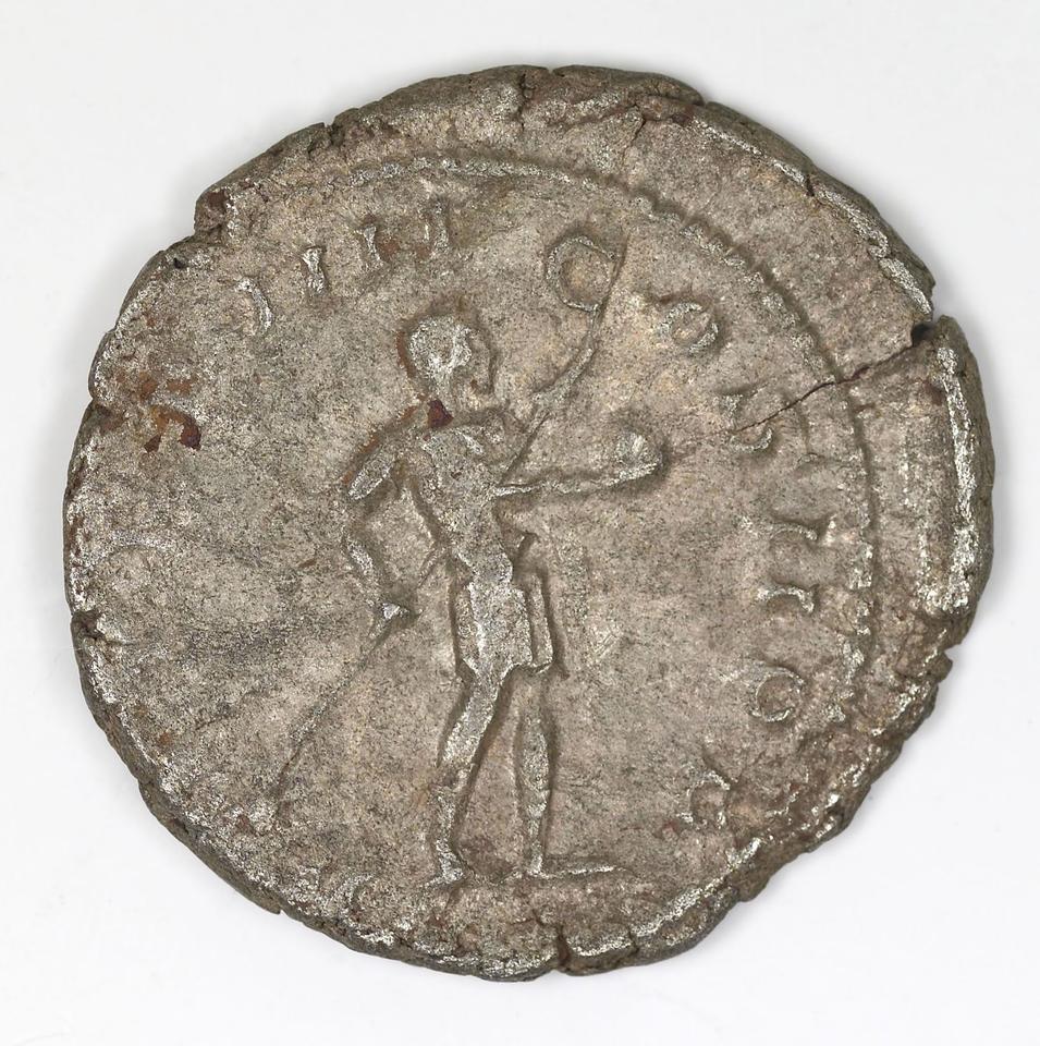 Gordian III, silver antoninianus, collection photograph IATH-1991.17.14, reverse