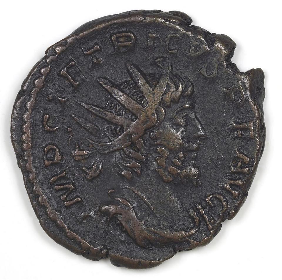 Tetricus I, silver antoninianus, collection photograph IATH-1987.46.21, obverse