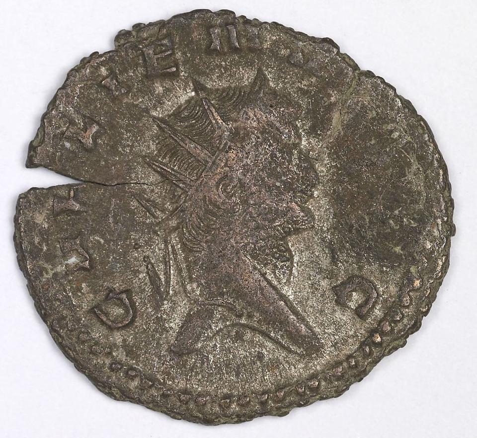 Gallienus, silver antoninianus, collection photograph IATH-1991.17.105, obverse