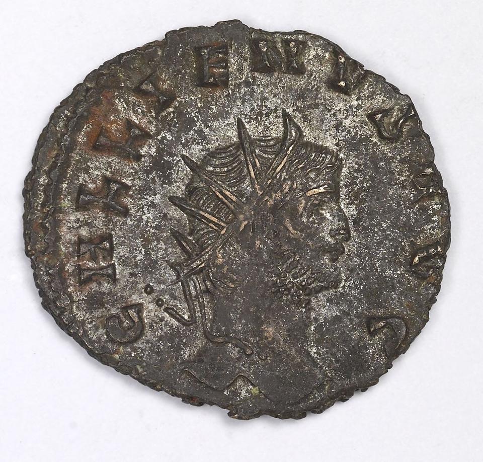 Gallienus, silver antoninianus, collection photograph IATH-1991.17.114, obverse