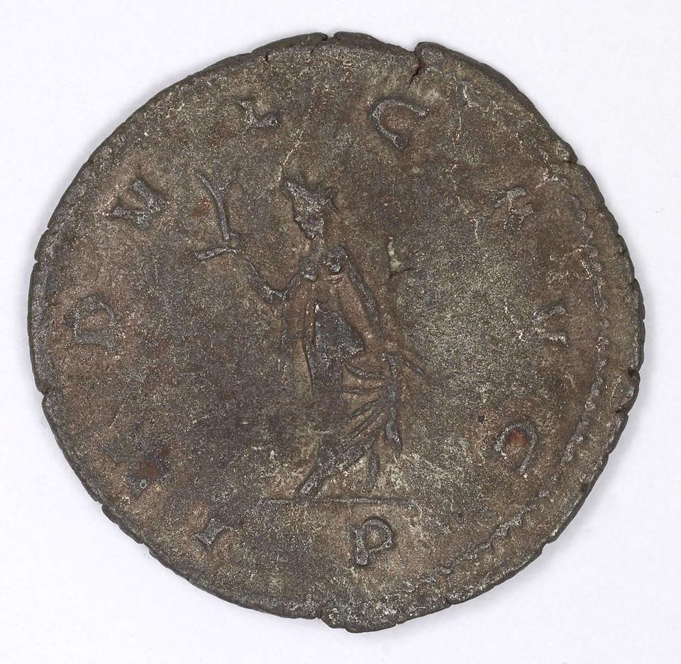 Gallienus, silver antoninianus, collection photograph IATH-1991.17.124, reverse
