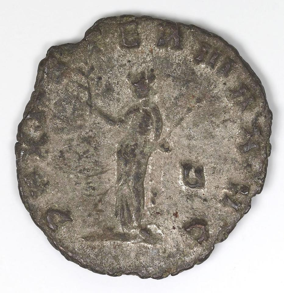 Gallienus, silver antoninianus, collection photograph IATH-1991.17.137, reverse