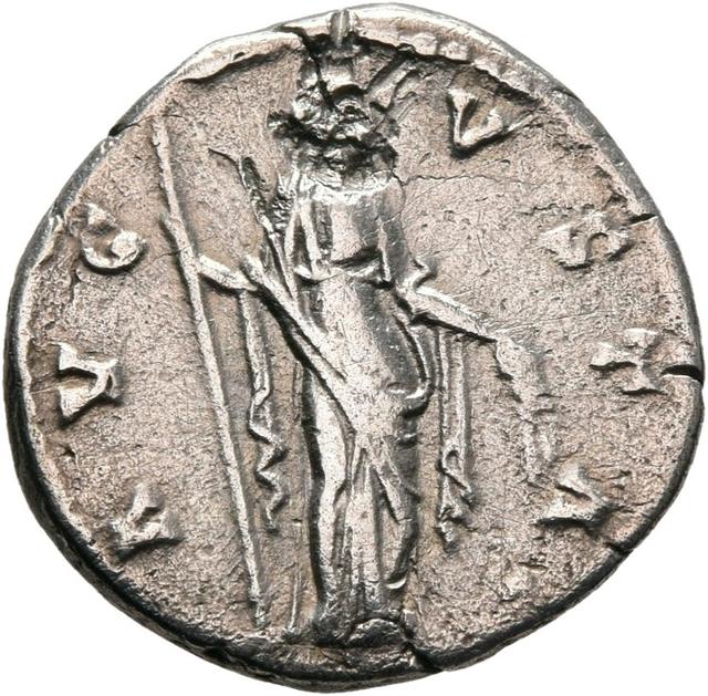 Diva Faustina Silver Denarius, RIC III Antoninus Pius 358, reverse