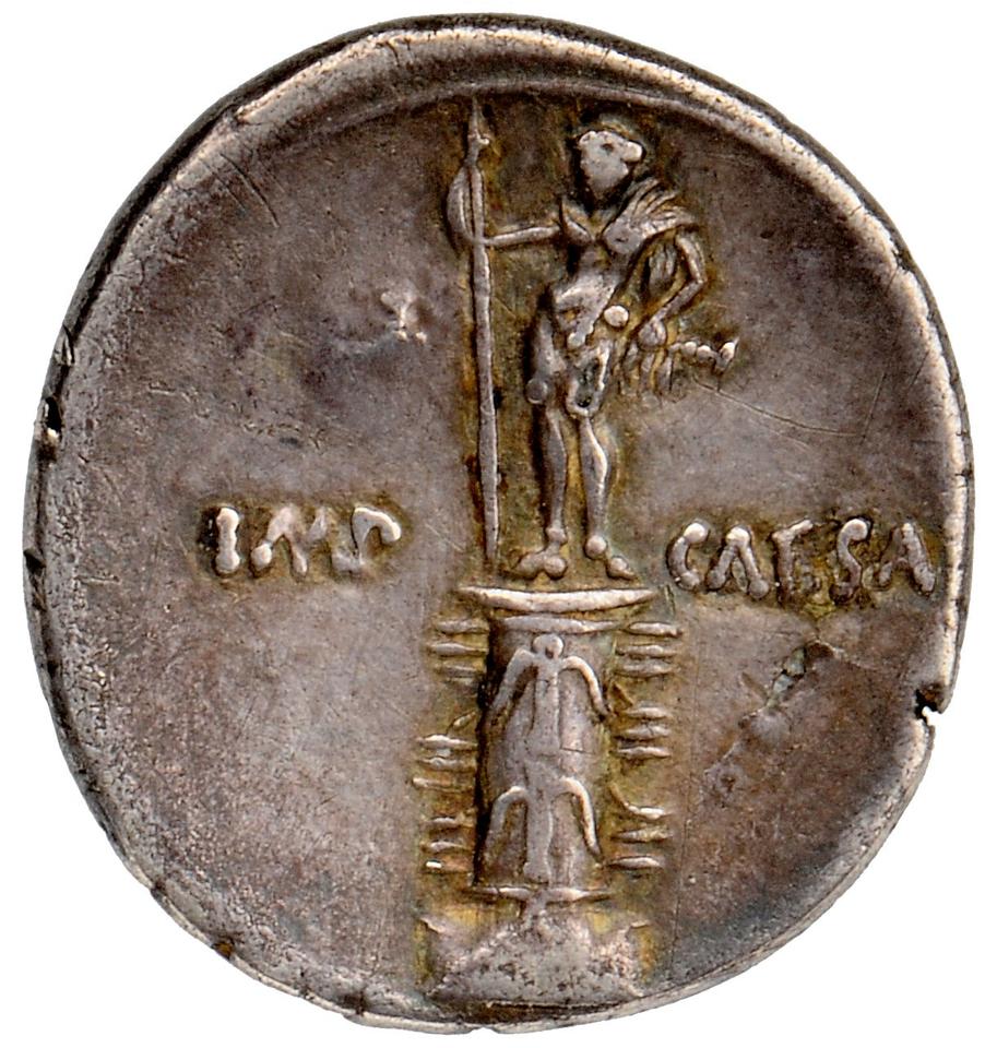 Augustus, silver denarius, collection photograph Muenster-ID14, reverse