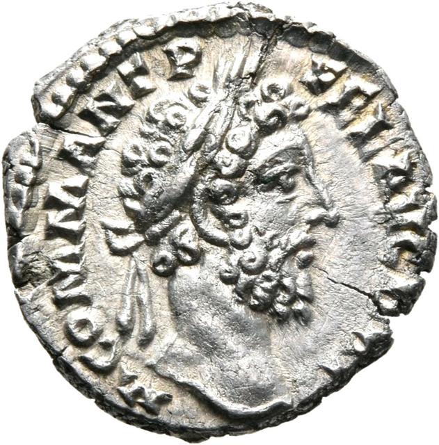 Commodus Silver Denarius, RIC III Commodus 155 (denarius), obverse