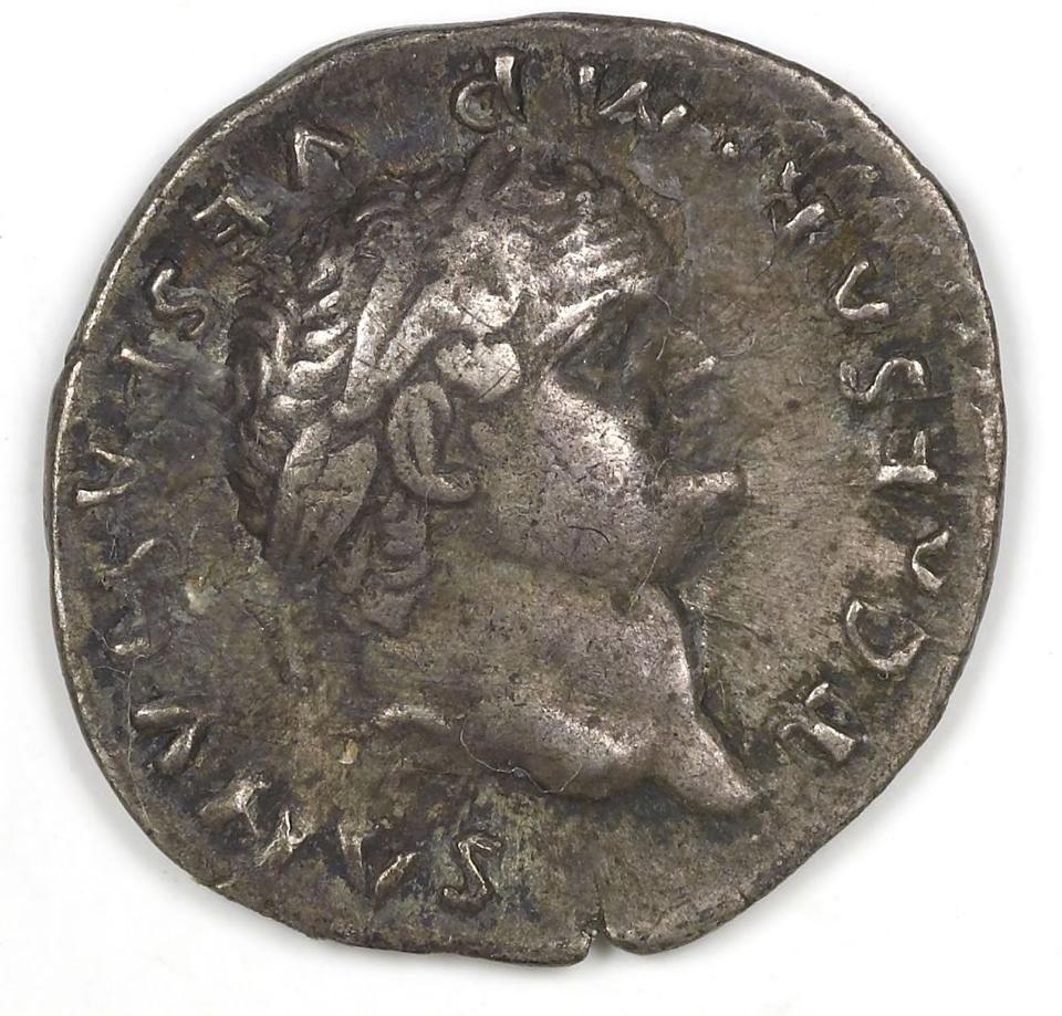 Vespasian, silver quinarius, collection photograph IATH-1996.2.2, obverse
