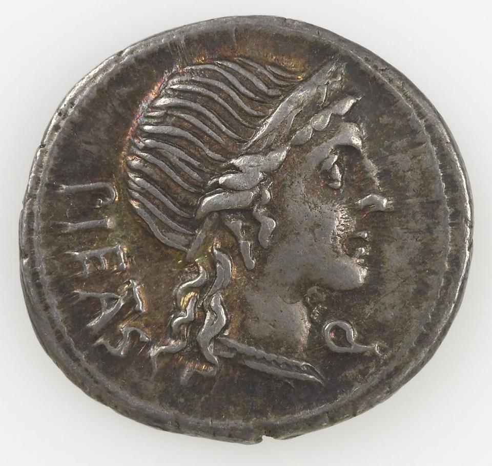 Roman Republic, silver denarius, collection photograph IATH-2012.93, obverse