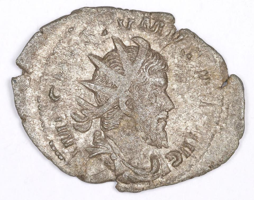 Postumus, silver antoninianus, collection photograph IATH-1991.17.230, obverse