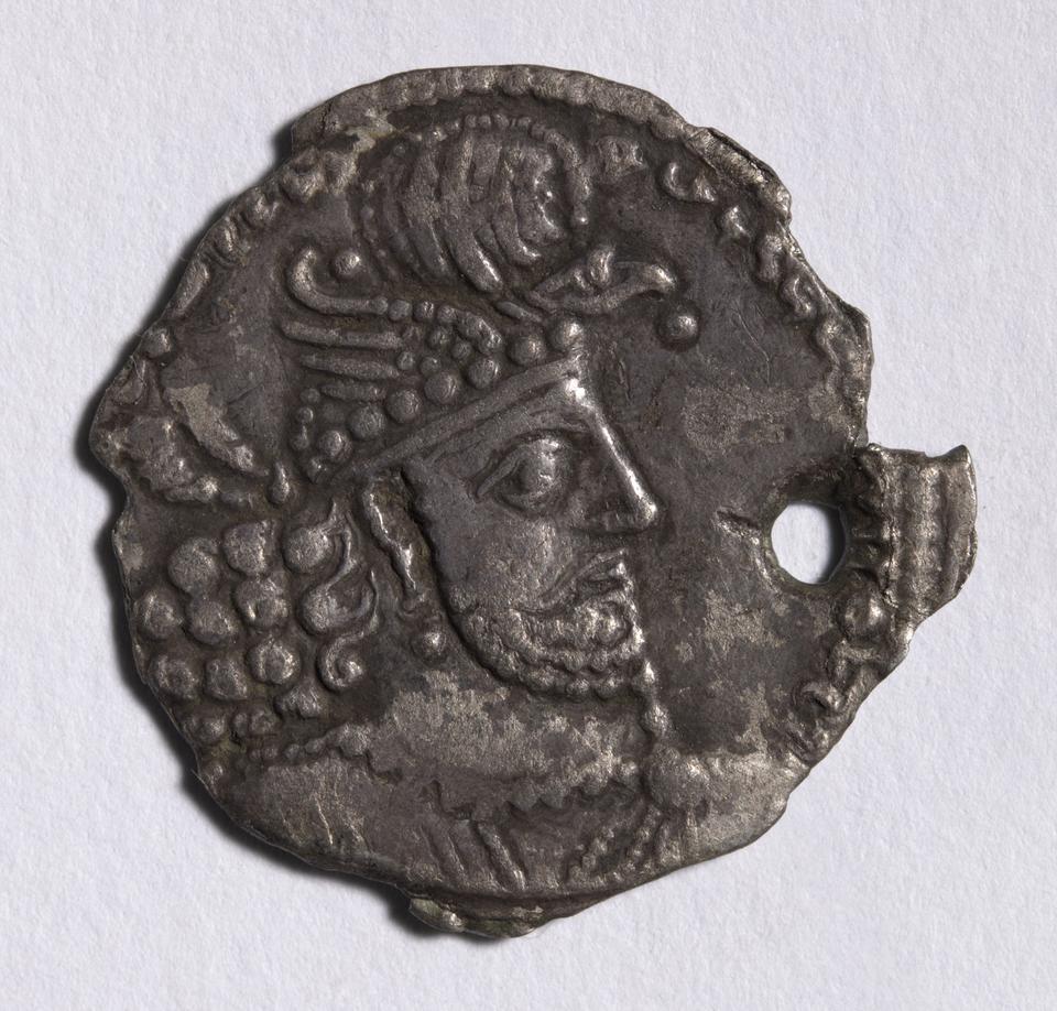 Hormizd II, Silver drachm, collection photograph CMA-1964-377, obverse
