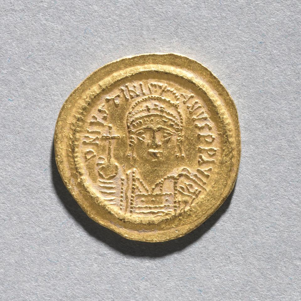 Justinian I, Gold solidus, collection photograph CMA-1968-55, obverse