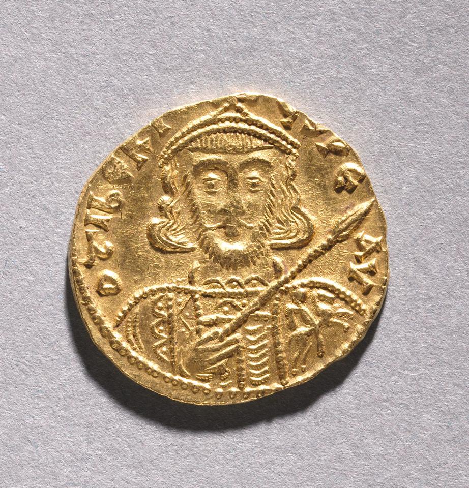 Tiberius III, Gold solidus, collection photograph CMA-1968-58, obverse