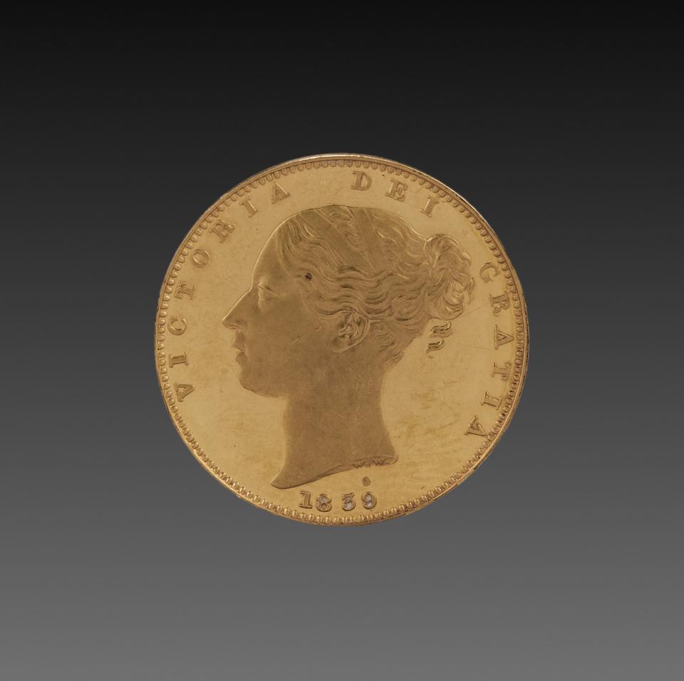 Victoria, Gold sovereign, collection photograph CMA-1969-218, obverse