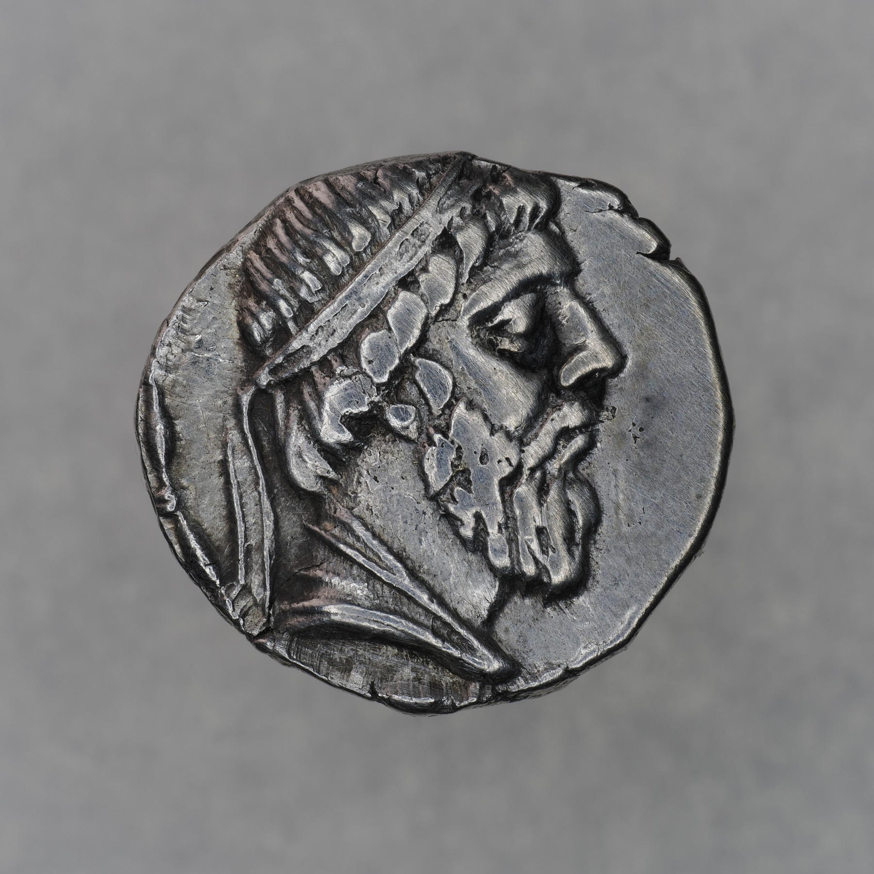Mithradates I and the Evolution of the Parthian Silver Drachm, obverse