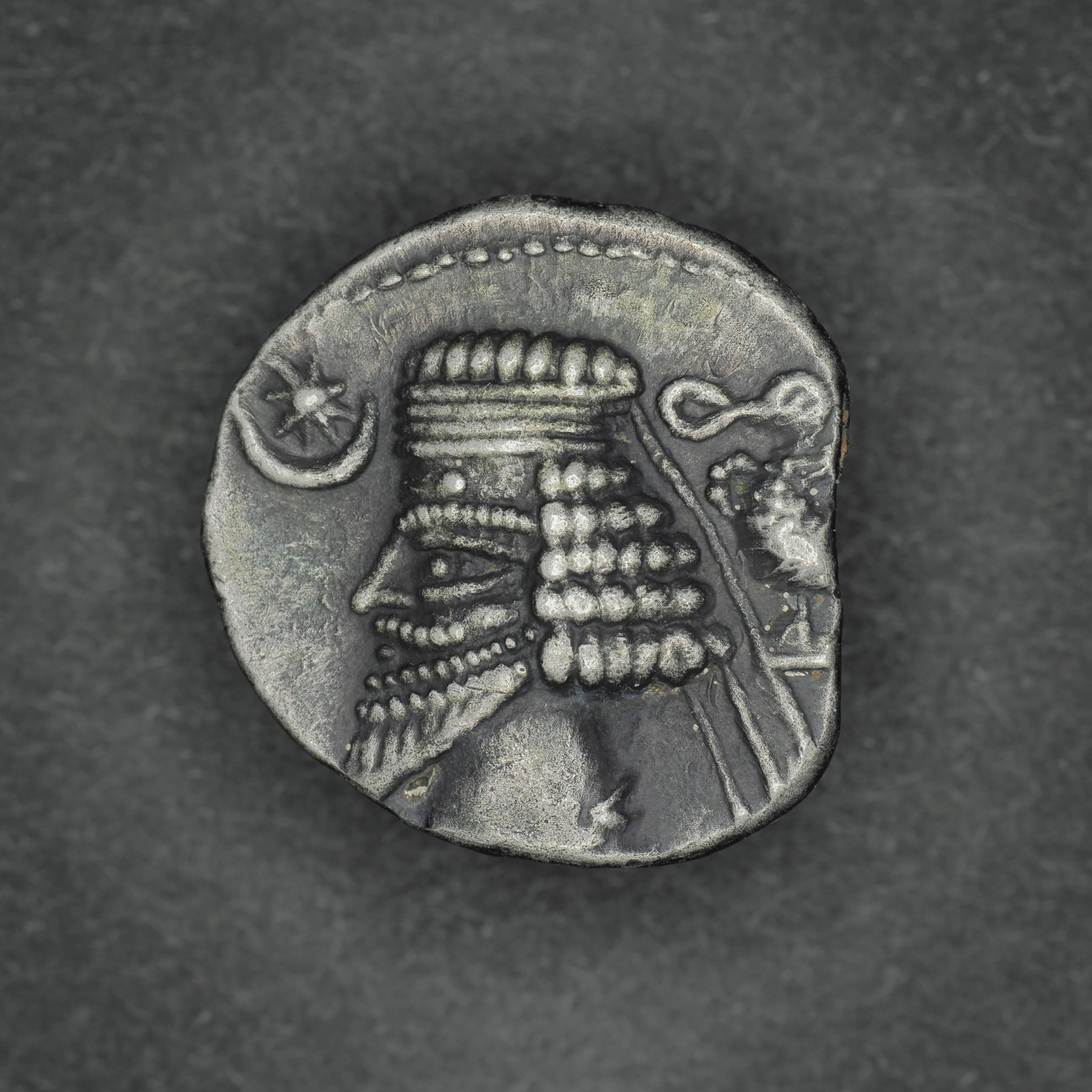PAR-PHRA4-AR-DR-004 obverse