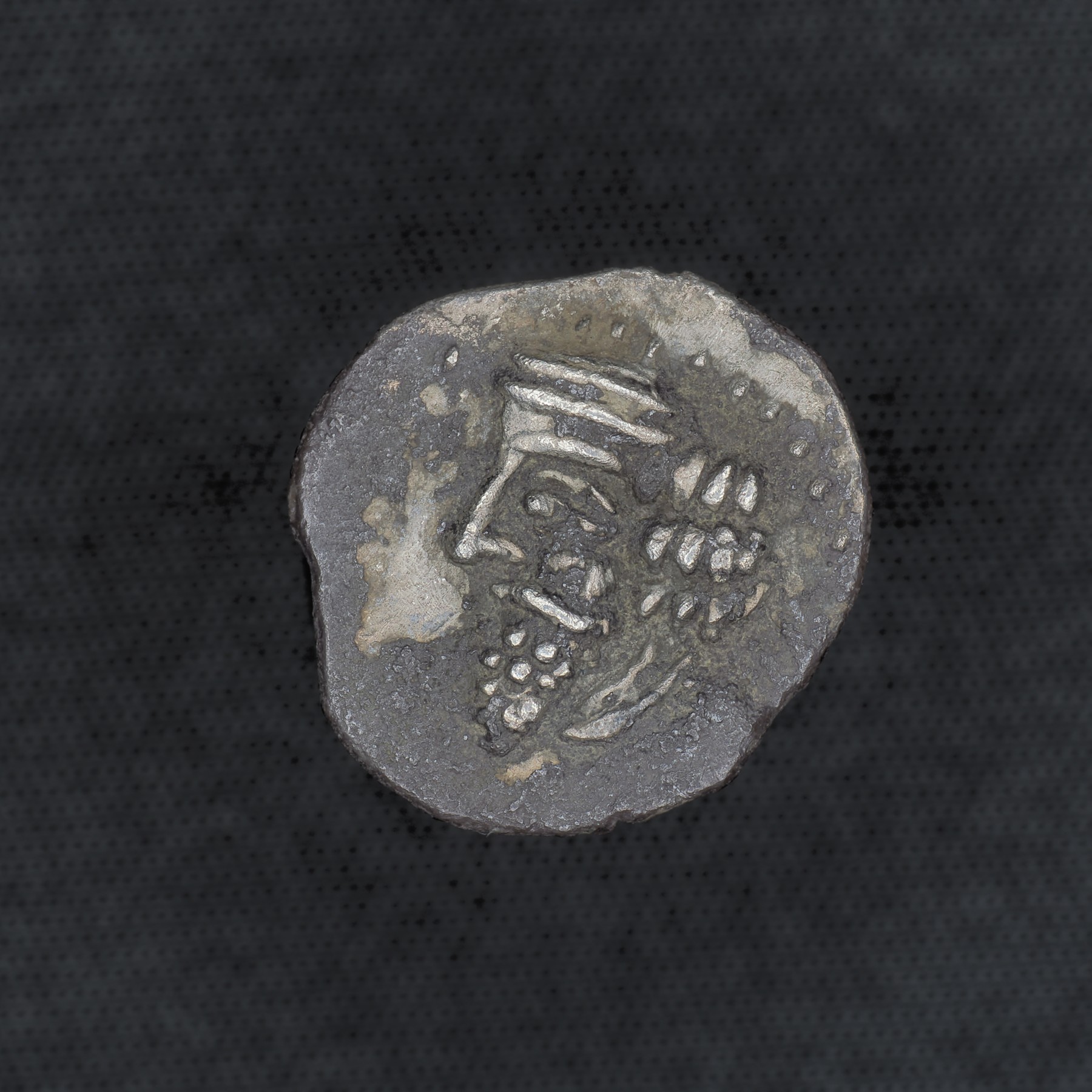 Persis, Pakor II: Silver Obol Series, reverse