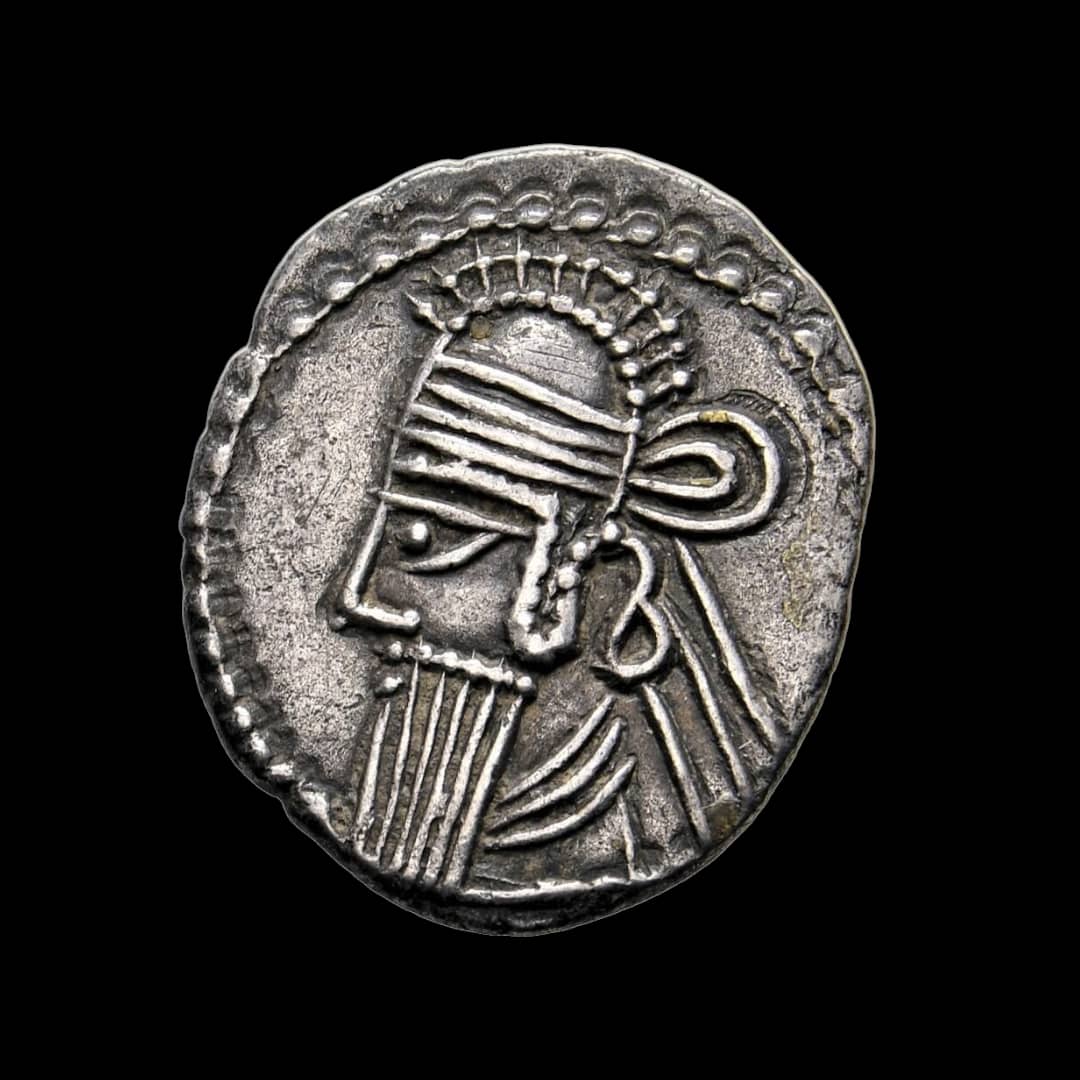 Obverse – Vologases IV AR Drachm with Diademed Bust Silver drachm obverse showing crowned bust of Vologases IV wearing tiara